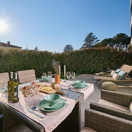 Spada Brand New Apartment With Garden 3 Min From Beach! 포레치 외부 사진